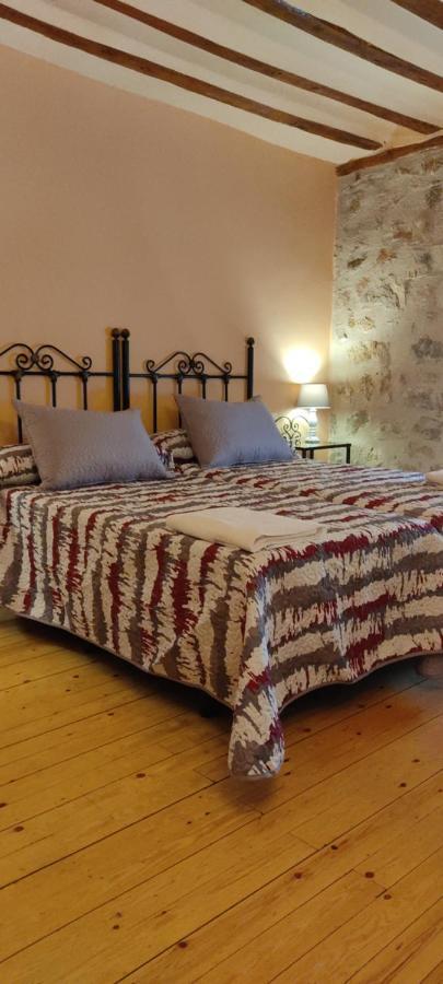 Hotel Rural El Arrabal ซีเกว็นซา ภายนอก รูปภาพ