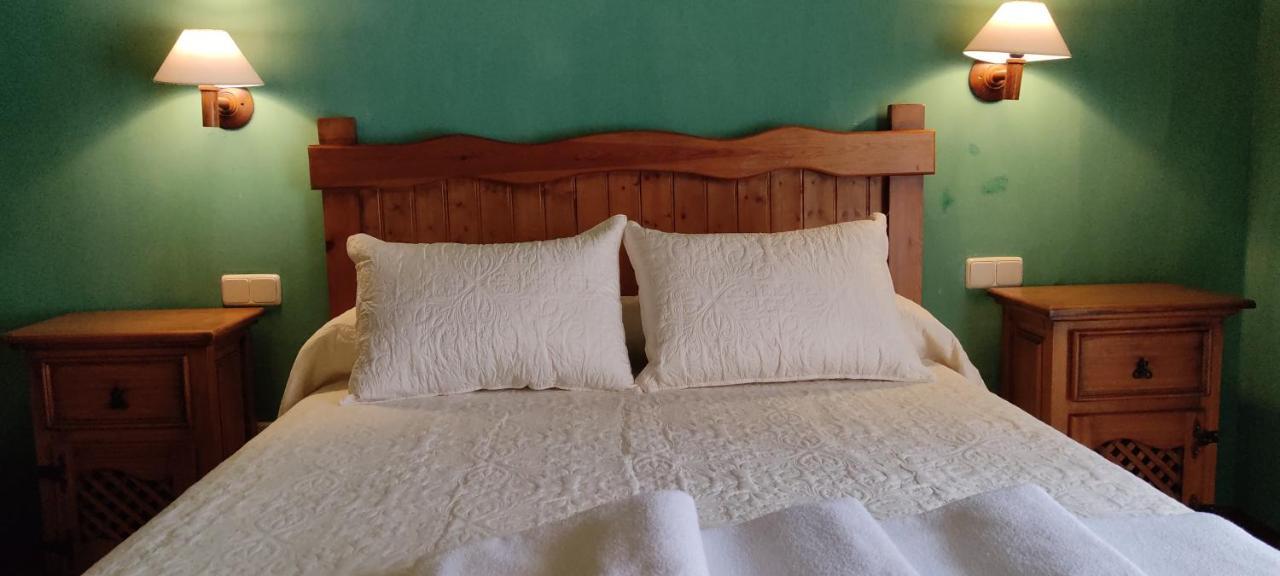 Hotel Rural El Arrabal ซีเกว็นซา ภายนอก รูปภาพ