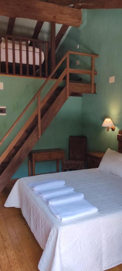 Hotel Rural El Arrabal ซีเกว็นซา ภายนอก รูปภาพ