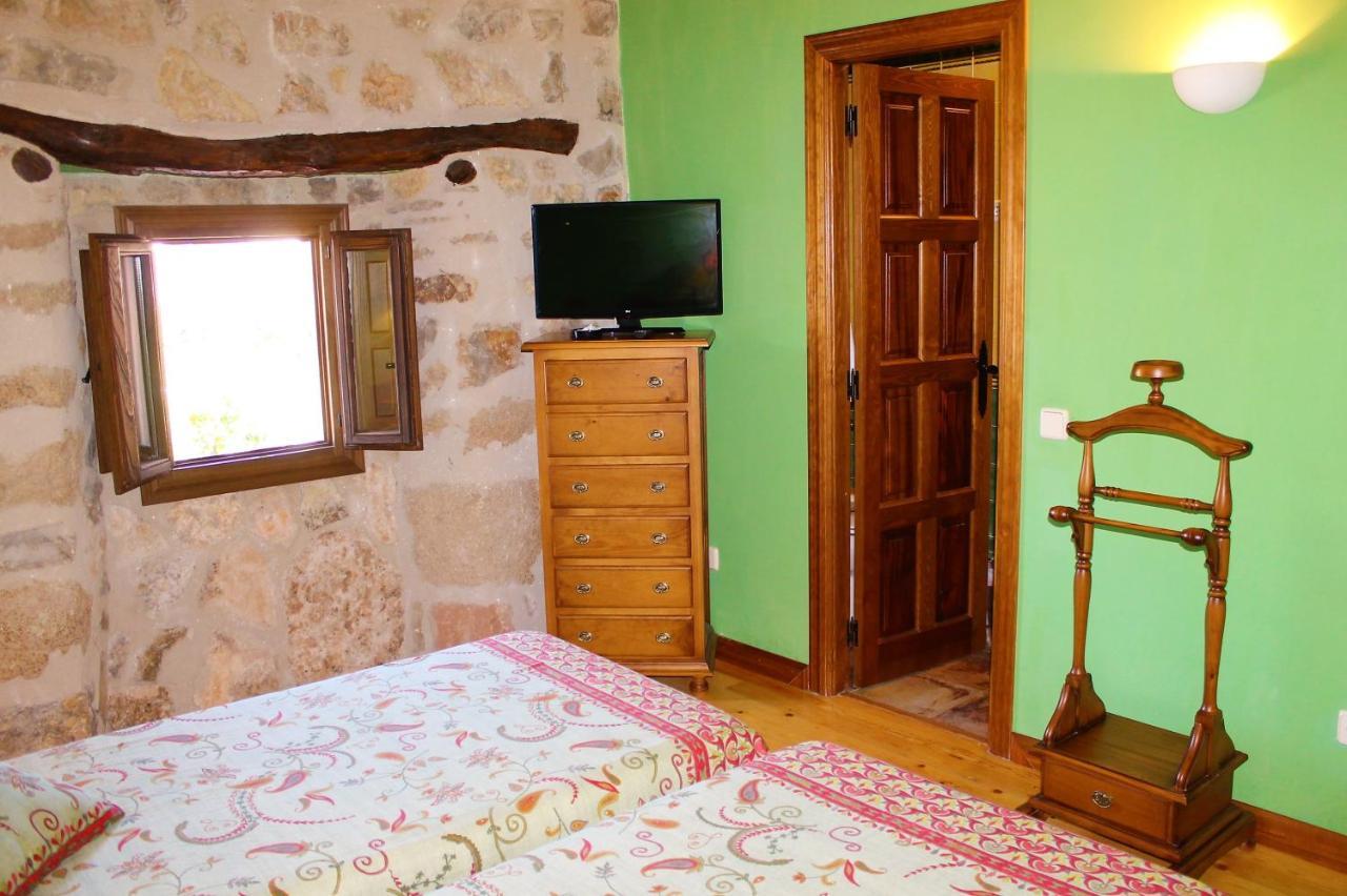 Hotel Rural El Arrabal ซีเกว็นซา ภายนอก รูปภาพ