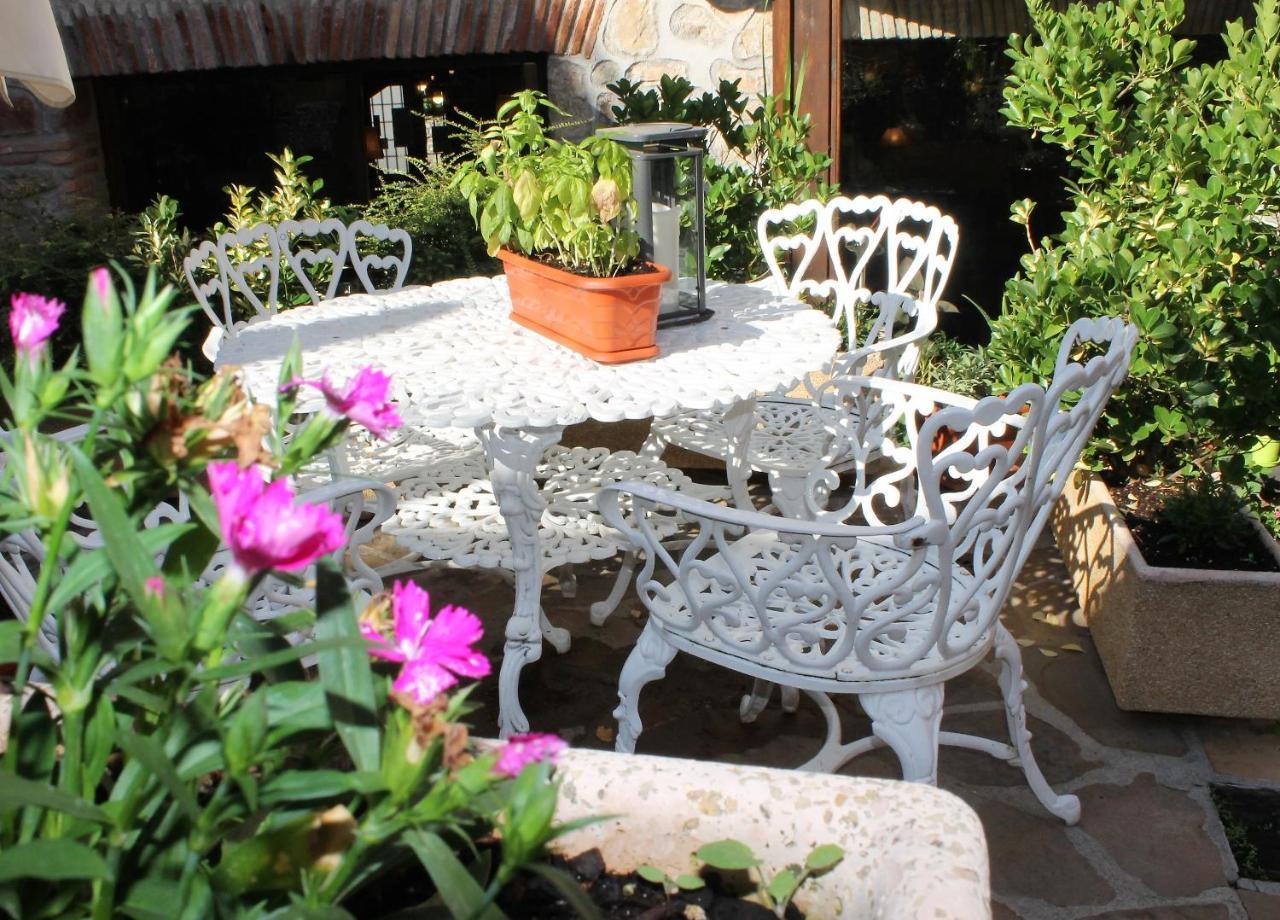 Hotel Rural El Arrabal ซีเกว็นซา ภายนอก รูปภาพ