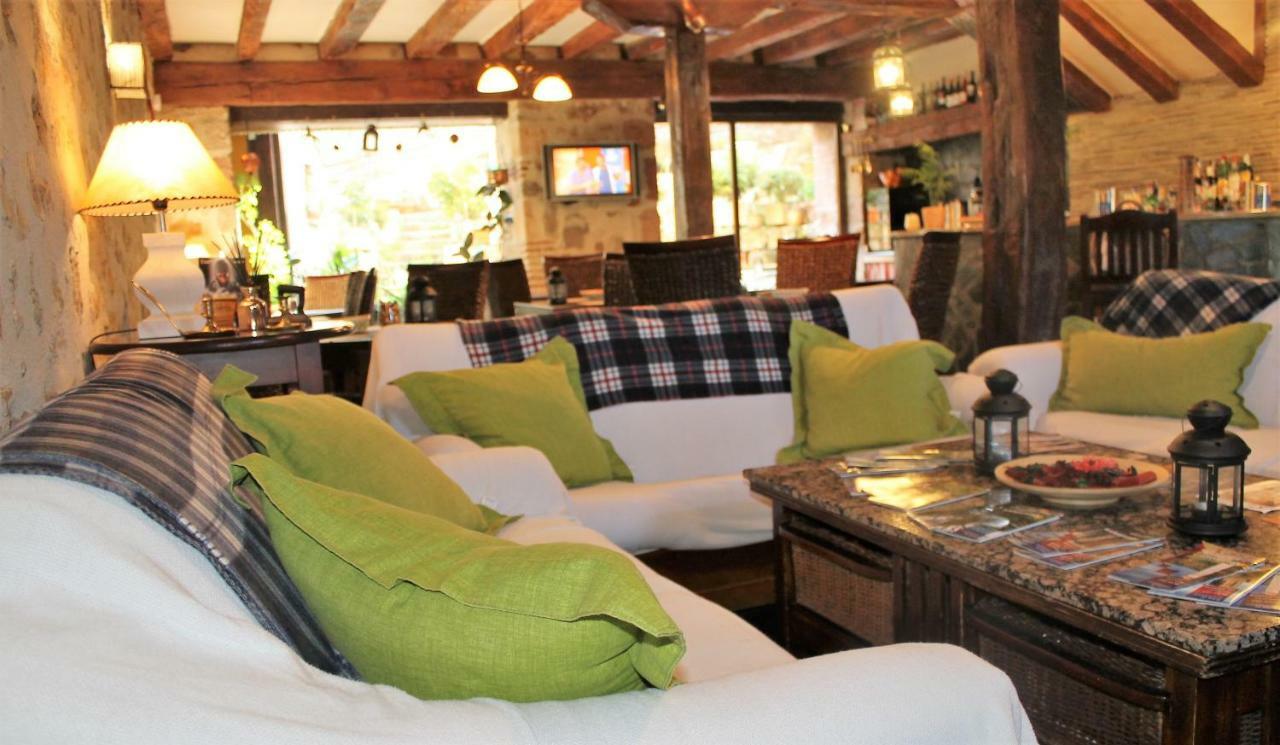 Hotel Rural El Arrabal ซีเกว็นซา ภายนอก รูปภาพ